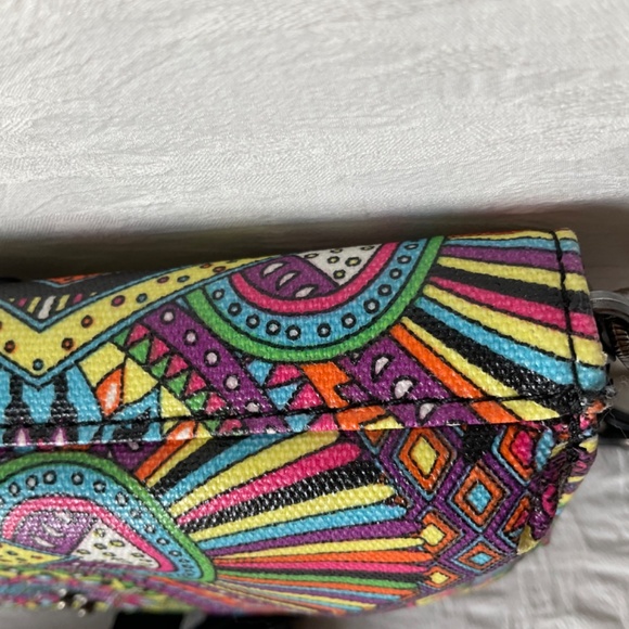 Sakroots Women's Large Smartphone Crossbody Bag Wristlet Purse Eco-Twill… - Picture 14 of 16